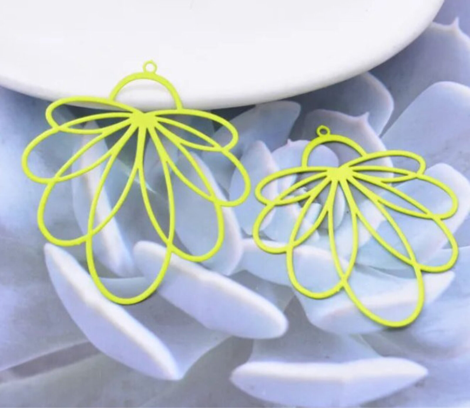 2 x 45mm Petals - Filigree Earring Charms - Bild 17 von 22