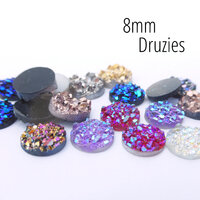 8mm Druzies - Druzy Colour Variations