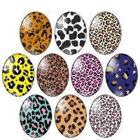 Eclectic Animal - Oval Decorative Glass 30mm x 40mm Cabochon