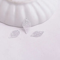 2 x 17mm Simple Leaf Filigree Earring Pendants