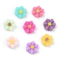 Mini Daisies 8mm Flatback Resin Flowers