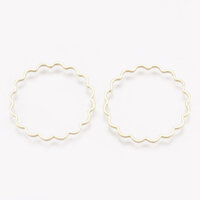 Solid Flower Shaped Linking Rings 24.5mm - 18K Gold Plated 
